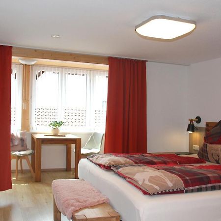 Trettachblick Ferienwohnungen Oberstdorf Bagian luar foto