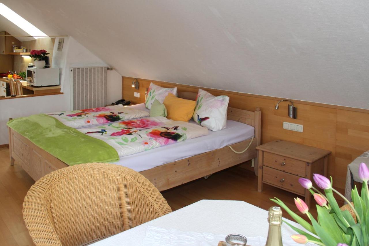 Trettachblick Ferienwohnungen Oberstdorf Bagian luar foto